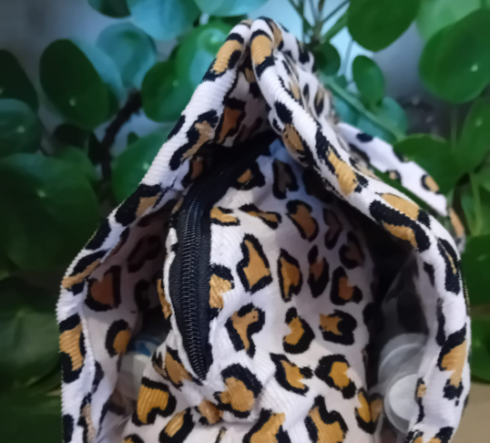 intérieur trousse nomade léopard